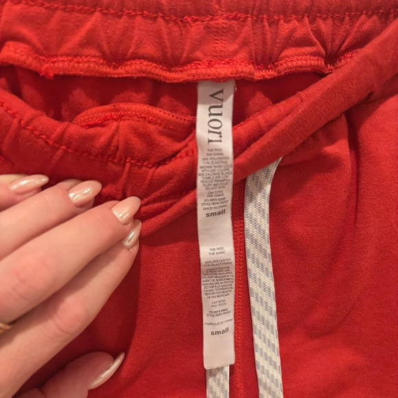 Vuori The Rise The Shine Performance Jogger Red Drawstring Front Pockets Small - Picture 6 of 10